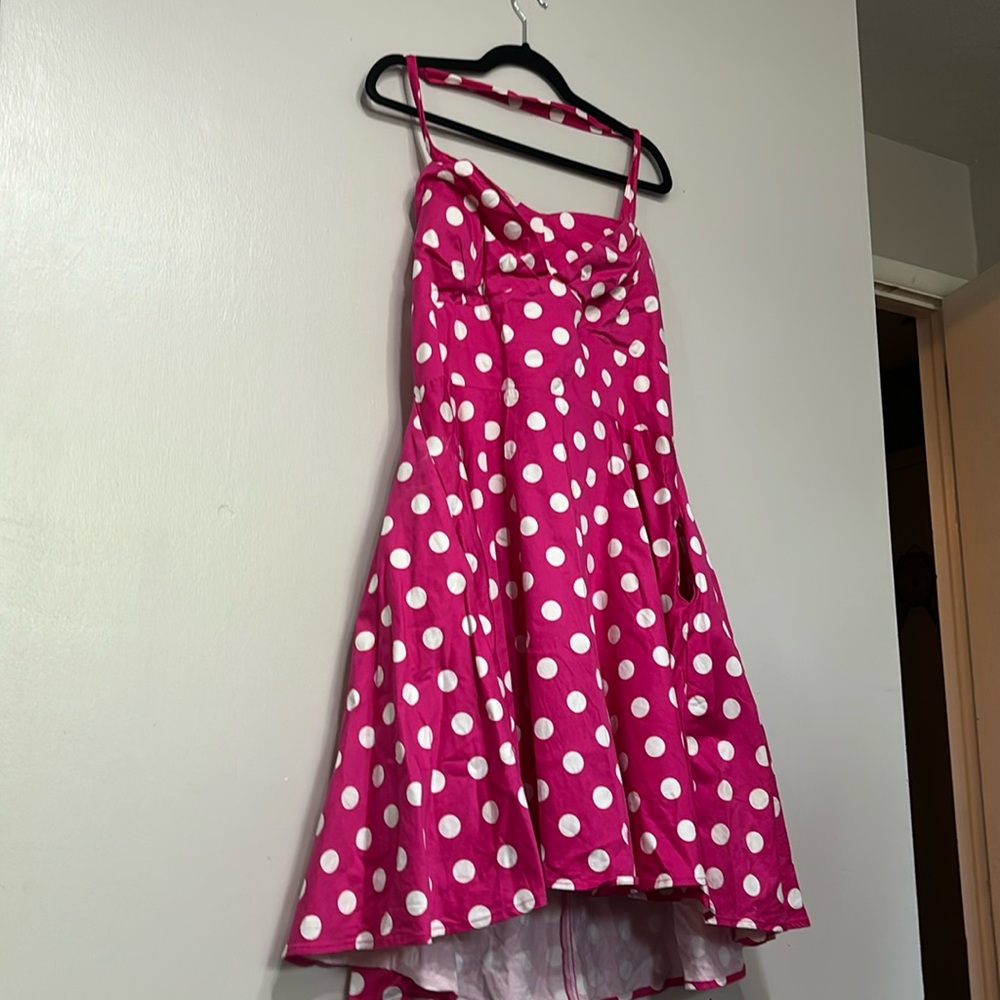 Classic ModCloth retro polka dot halter pink dress with pockets